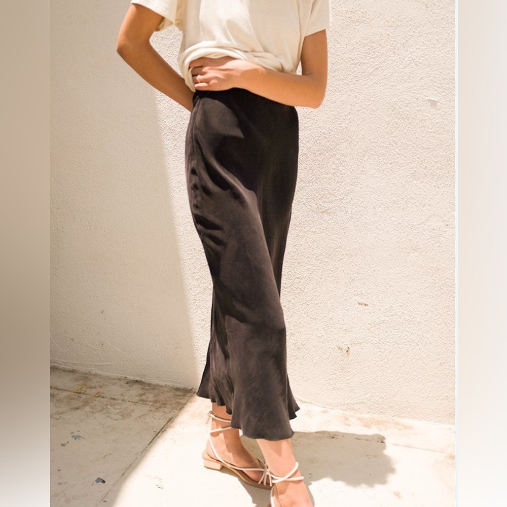 OZMA Grace Slip Skirt, cupro, Size M, color Almond